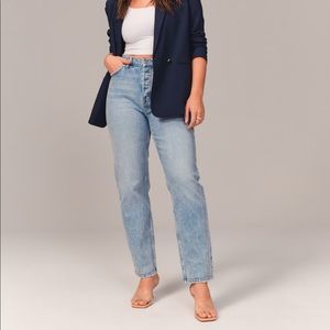 Abercrombie & Fitch High Rise Curve Love Dad Jeans